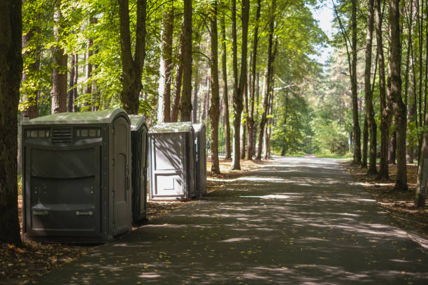 Best Construction site porta potty rental  in Oakland City, IN